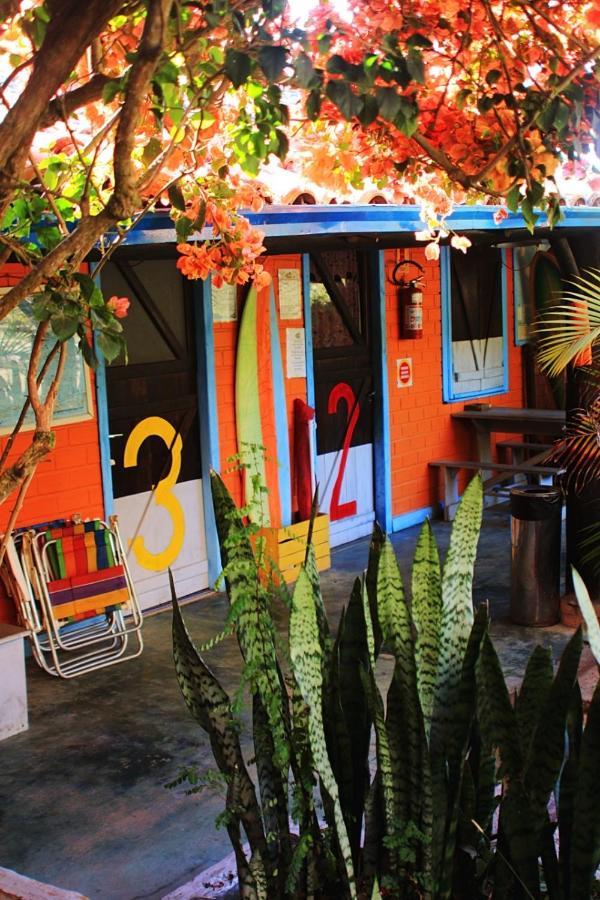 Praia Do Rosa Hostel Экстерьер фото