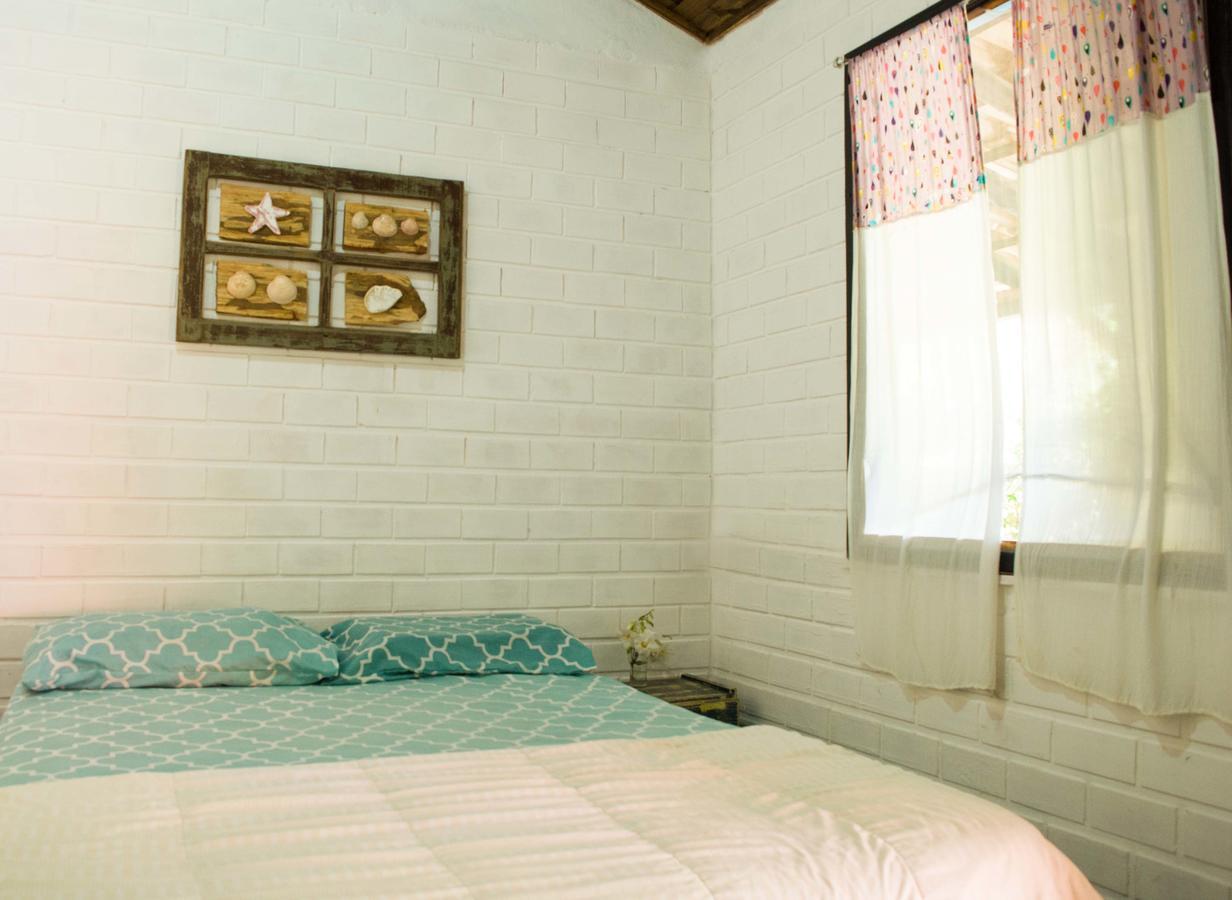 Praia Do Rosa Hostel Экстерьер фото
